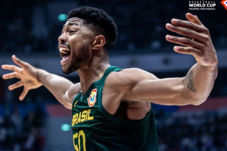 巴西69-65加拿大！FIBA官推：这是男篮世界杯历史最大冷门之一！