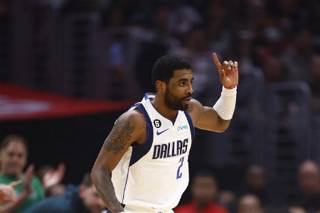 欧文合同奖励条款：出战≥65场&胜场≥50 分别得到奖金100万美元