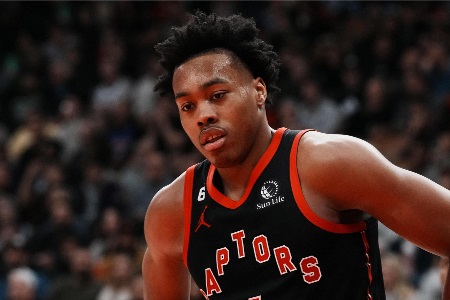 队记：猛龙已执行斯科蒂-巴恩斯2024-25赛季球队选项