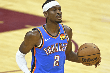 亚历山大：球队上场比赛打得非常好 今天努力不破坏良好节奏