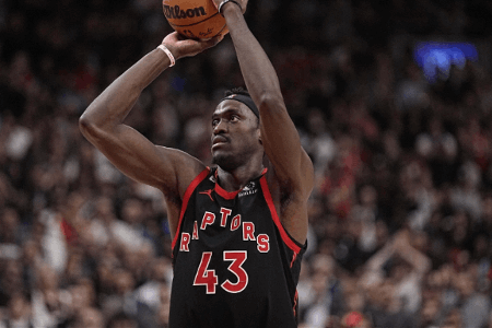 西亚卡姆谈逆转：我告诉队友要一分一分追 态度积极就会有回报