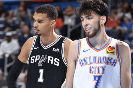 一时瑜亮！本赛季至今能200分100板25帽20三分的球员：文班、切特