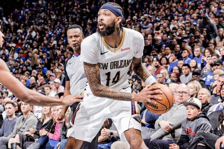 英格拉姆30+8+6 福克斯30+5 小萨26+13+10 鹈鹕力克国王