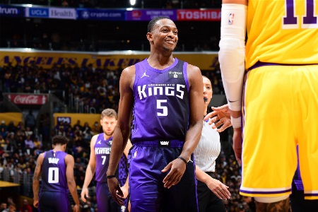 竞彩篮球周二306推荐：国王VS快船