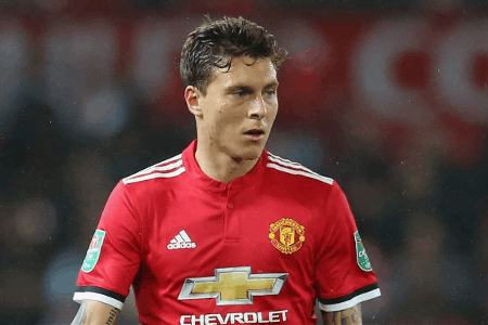 欧冠情报：曼联多名球员缺席，拜仁本场有意轮换