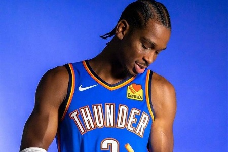 实至名归！亚历山大获得2023年度加拿大年度最佳运动员奖!