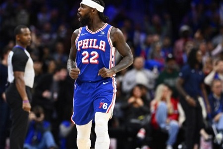 贝弗利：我真的对锡安很失望 我希望他能打出更多统治力