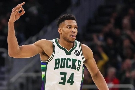 竞彩篮球周二306推荐：马刺VS雄鹿