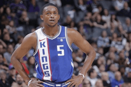 今日送出7助攻！福克斯国王生涯共2583助 超越毕比成队史助攻王