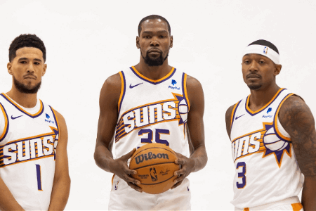 沃格尔：若三个球星像今天这样无私 那我们有机会成为特别的球队