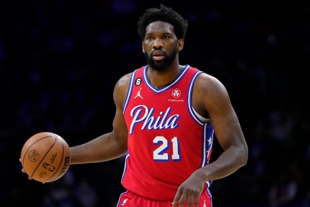 恩比德：我无法控制伤病情况 但只要我保持健康就会上场比赛