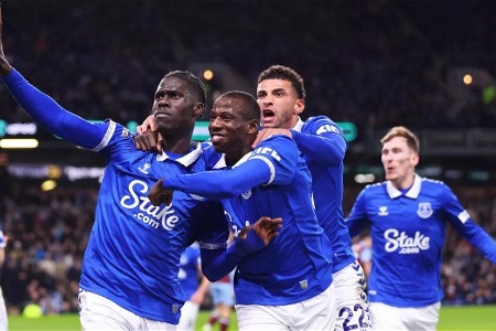 竞彩足球周四003推荐：水晶宫VS埃弗顿