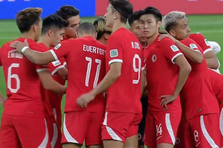 亚洲杯-中国香港时隔56年亚洲杯再进球 中国香港1-3阿联酋