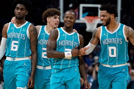 竞彩篮球周三302推荐：黄蜂VS活塞