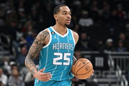 拿什么换？尽管交易筹码有限 但有传闻称快船有意PJ-华盛顿