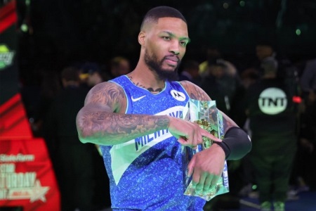 利拉德蝉联三分大赛桂冠！其本季三分命中率34.1%为参赛者中最低