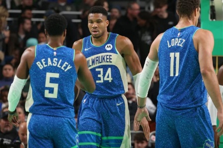 竞彩篮球周四305推荐：雄鹿VS黄蜂