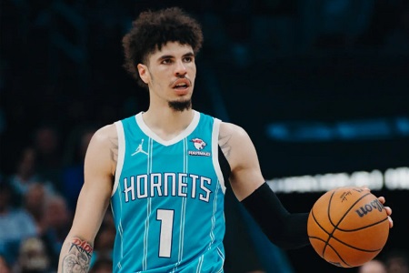 不要像你哥一样！黄蜂主帅：三球身体仍有不适还在康复 他想复出但这包含很多因素