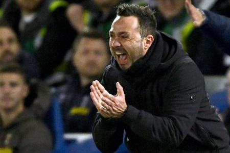 技战术完全处于下风？德泽尔比：罗马的经验丰富得多 我们的表现比我们的潜力低了20%