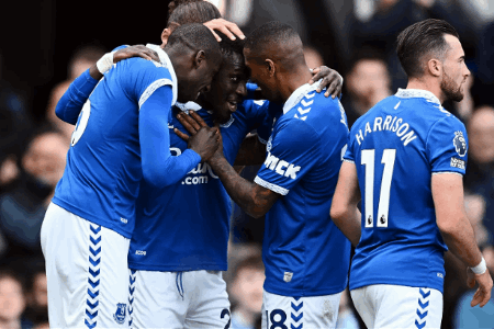 竞彩足球周五015推荐：卢顿VS埃弗顿