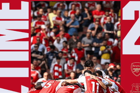 英超-阿森纳2-1逆转埃弗顿 枪手89分2年2获英超亚军