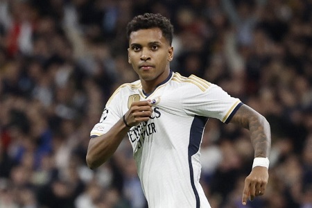 马卡：尽管巴黎和曼城都提出了报价，但罗德里戈希望留在皇马效力