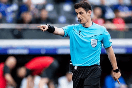 欧洲杯情报：英格兰卢克-肖有望复出，斯洛伐克福星主裁吹罚本战