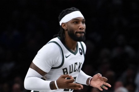 美记：随着普林斯的加入，雄鹿不太可能重新签下老将克劳德