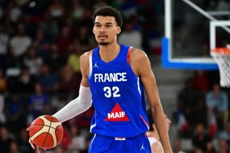 双拳能敌四手？帕金斯：美国男篮现在最大的威胁就是文班，他是对手的梦魇