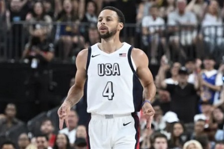A-史密斯：美国队要想办法解放库里，三分将是他们夺得金牌的关键