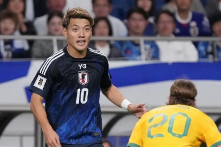 堂安律：日本队有些执着于控球，应该多把球往对方球门前发展