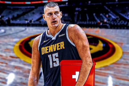 NBA周五伤停：约基奇&德罗赞出战成疑，太阳主力出战情况不容乐观
