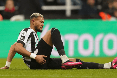 英联杯情报：纽卡主力前锋出战成疑，枪手联赛杯近10个客场仅1负