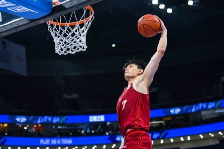 崔永熙：曾凡博可以在NBA发展联盟立足，他也很想证明自己