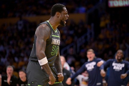 NBA情报：兰德尔上场得分创季后赛新高，湖人系列赛替补贡献有限