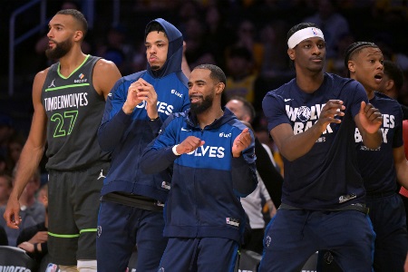 周四302NBA季后赛推荐：勇士VS森林狼