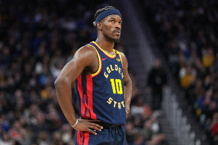 NBA情报：森林狼双星同场砍下30+，巴特勒G4带伤出战