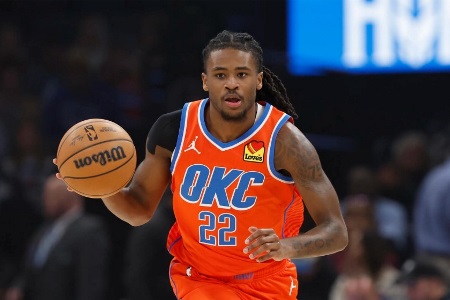 卡森-华莱士：会努力让华子打得艰难受，投一些高难度的球