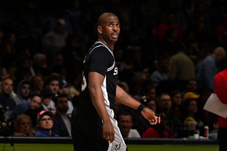 保罗40岁仍想首发！昨天和雄鹿官员进行了交流