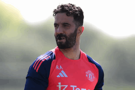 争议球告负！阿莫林：英超每场都很难，比赛有输赢但这样输很难受