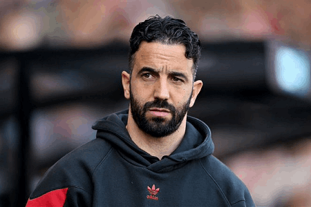 电讯报：曼联门将位置水平不够，若继续使用他们会付出代价