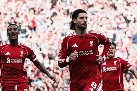 英超-利物浦1-0阿森纳三连胜登顶 索博任意球世界波制胜埃泽首秀