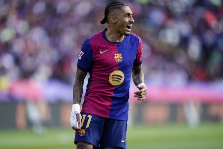 巴萨遭遇FIFA病毒？拉菲尼亚和阿劳霍可能轮换
