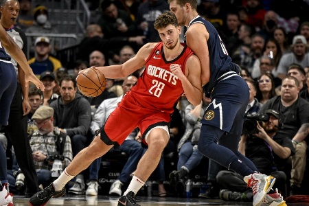 前掘金主帅的肯定：申京现在的角色很像约基奇！