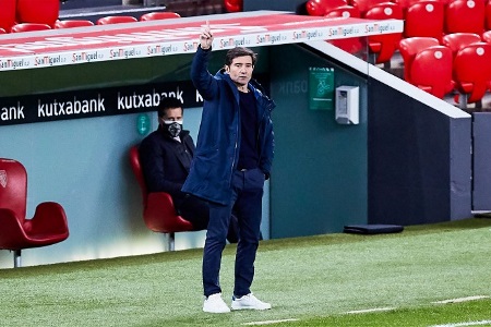 西甲海外赛正式取消！黄潜主帅直言：这毫无尊重可言