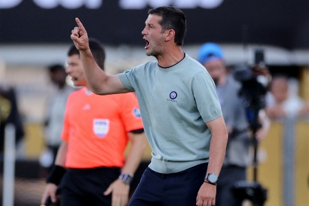 国米主帅谈落败：不该浪费精力和对方教练争吵