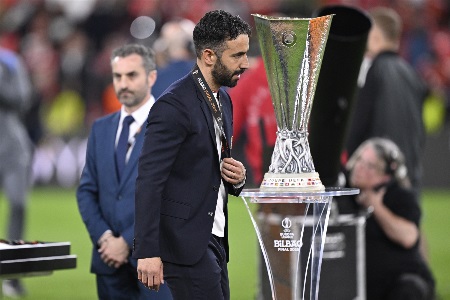 阿莫林即将执教曼联一年豪言：全力帮球队重返争冠行列！