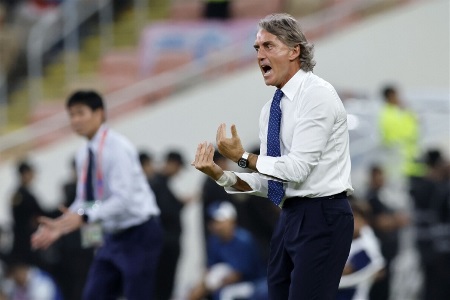 佛罗伦萨忍不住了！曼奇尼和帕拉迪诺是接任主帅热门