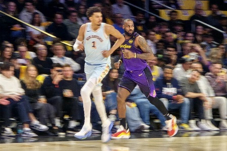 文班人气很高！但NBA只安排22场全美直播