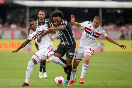 周四004巴甲推荐：科林蒂安VS圣保罗